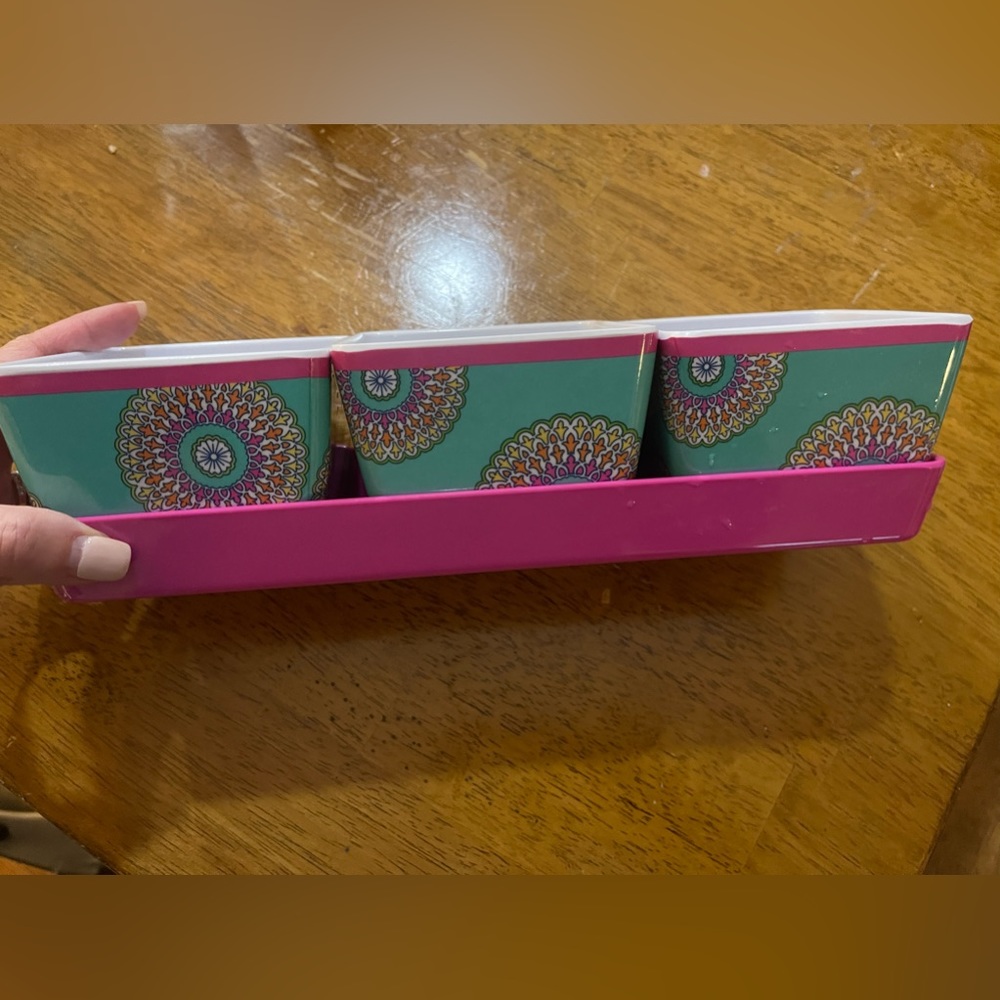 Cynthia Rowley melamine serving set
